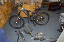 *Carrera Banshee Mountain Bicycle Complete with Ac
