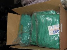 Box Containing 800 5