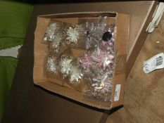 Decorative Feather Brooches