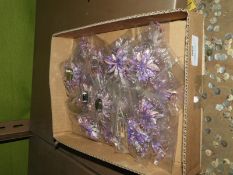 Box of 20 Decorative Floral Brooches