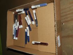 Box of 20 Decorative Brooches