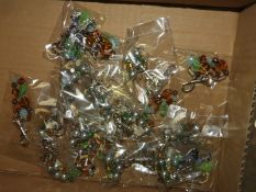 Box of 20 Decorative Floral Brooches