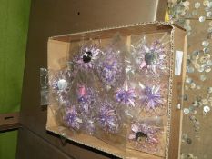 Box of 20 Decorative Floral Brooches