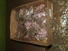 Box of 20 Decorative Floral Brooches