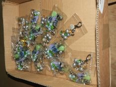 Box of 20 Decorative Brooches