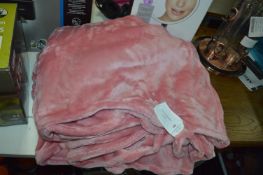 *Charisma Queen Blanket (Pink)