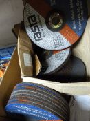 *Box of Grinding Discs