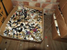 Box Containing a Large Quantity of Assorted Button