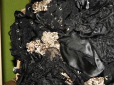 Box Containing 40 Mixed Haberdashery Items (as per