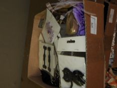 Box Containing 40 Mixed Haberdashery Items (as per