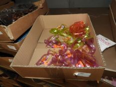 Box Containing 40 Mixed Haberdashery Items (as per