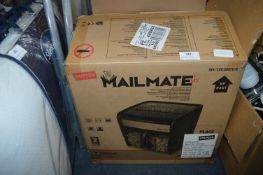 Staples Mailmate Shredder (Boxed)