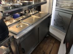 Moffat VCCV4 Serving Unit with Heated Lamp Display