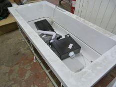 Bath with Integrated Light System and Assorted Fit