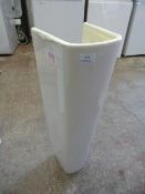 *Ceramic Sink Pedestal