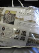 *Faux Fur Heated Throw