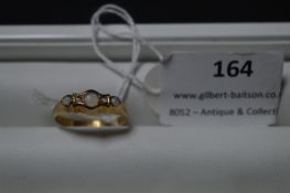 18ct Gold Ring with Three Opals - 2.3g gross