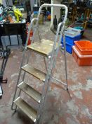 *Tubular Framed 3 Tread Steps