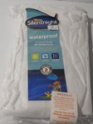 Silentnight Waterproof Mattress Protector (Double)