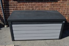 *Keter Garden Storage Box (Length 5ft, Height 28