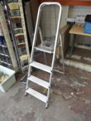 *Pair of Three Tread Aluminium Steps