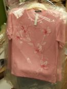 *Six Assorted Ladies Knitted Fashion Tops