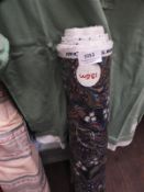 *19m Roll of Floral Pattern Fabric