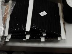 *Six Cards of Black Sequin Edging