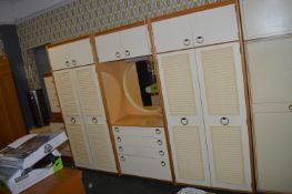 1970's Schreiber Bedroom Uint; Two Double Loofah F