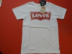 Levi's Childs T-Shirt (White) Size: 8 Years