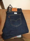 *Levi 502 Jeans Size: 32/34
