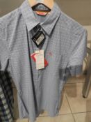*Fjallraven Short Sleeve Button Up Shirt Size: Sma