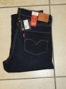 *Levi 312 Shaping Slim Denim Jeans Size: 30
