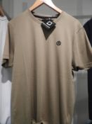 *Henri Lloyd Mens T-Shirt Size: Large