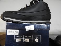 *Pair of Liberty Mens Boots Size: 7