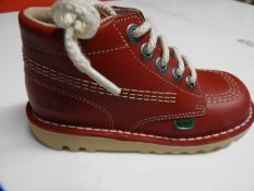 Pair of Children's Kickers (as per photograph) Siz