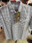 Kicker Child's Short Sleeve Shirt Size: Medium Boy