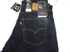 *Levi 512 Slim Taper Jeans Size: 34/32