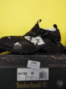 *Pair of Timberland Sandals Size: 6.5