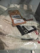 Four Levi Scarf & Hat Sets (Cream)