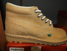 *Kickers Boots (as per photograph) Size: 4