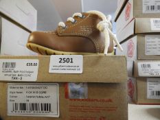 Pair of Kickers Toddler Boots (as per photograph)