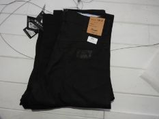 *Wrangler Texas Original Straight Jeans (Black) Si