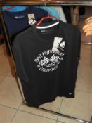 *Levi Black T-Shirt with Motif Size: Medium