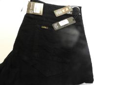 *Lois Cords (Black) Size: 34/30