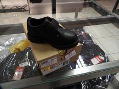 Pair of Timberland Toddler Shoes (Ashfelt) Size: