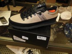 *Pair of Nicholas Deakins Mens Footwear (Stonesynt