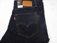 *Levi 512 Slim Taper Jeans Size: 33/34
