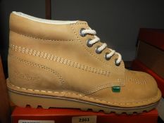 *Kickers Boots (as per photograph) Size: 4