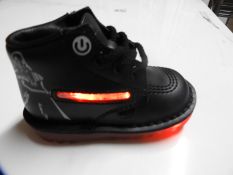 Pair of Children's Kickers Star Wars Edition Size: